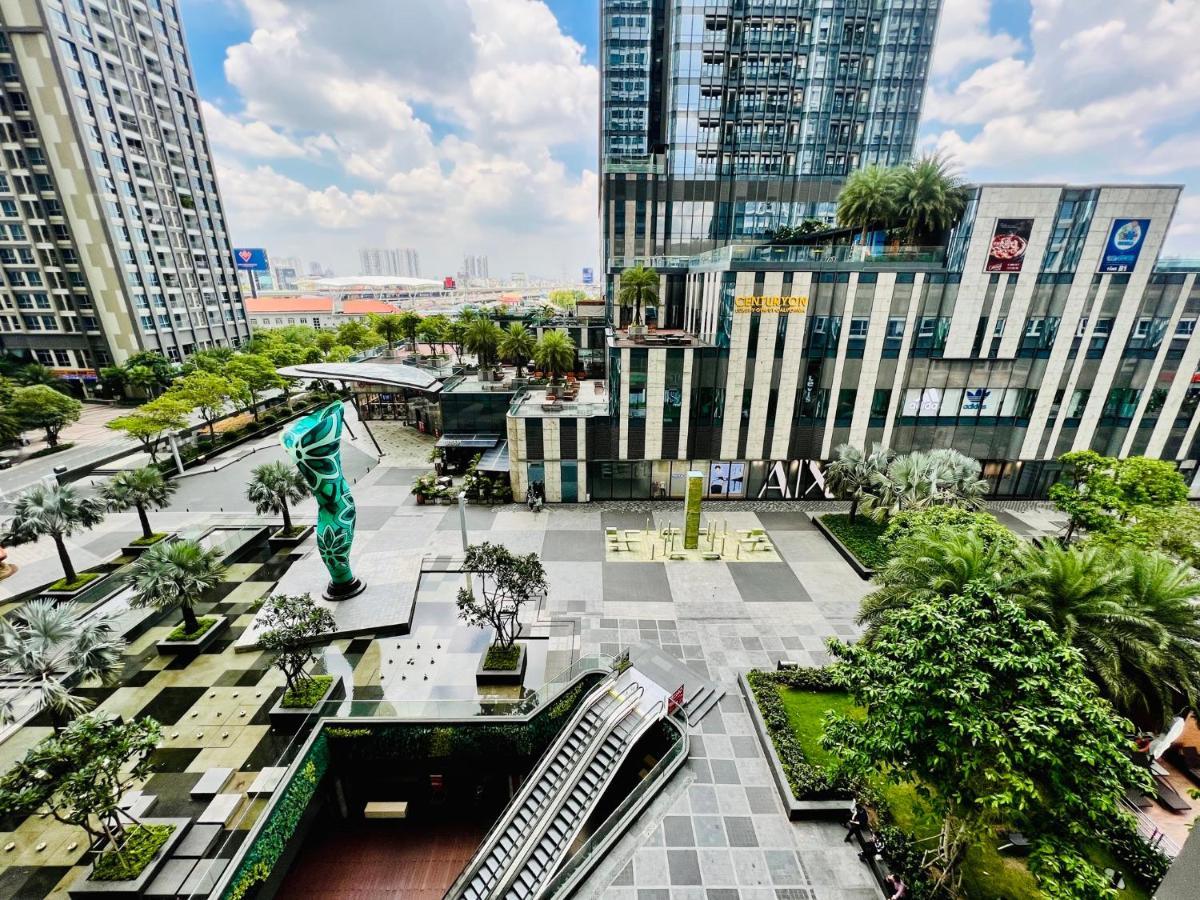 Homes By Christine - Vinhomes Central Park Ho Chi Minh City Exterior photo