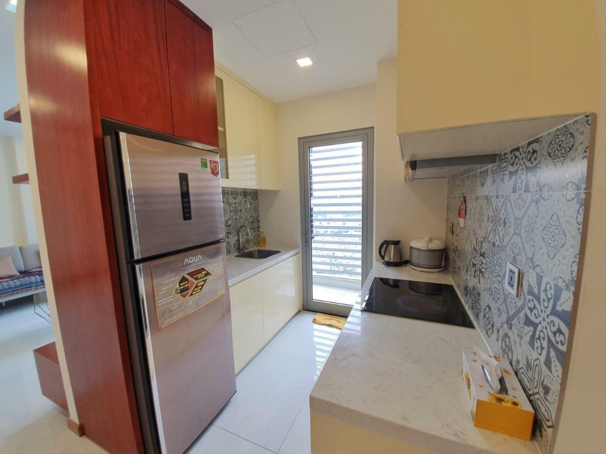 Homes By Christine - Vinhomes Central Park Ho Chi Minh City Exterior photo